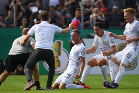 9game app-费耶诺德清晨扳平良机，志在德国杯名次提升，话题不断，球队文化再被提及的简单介绍-9game app