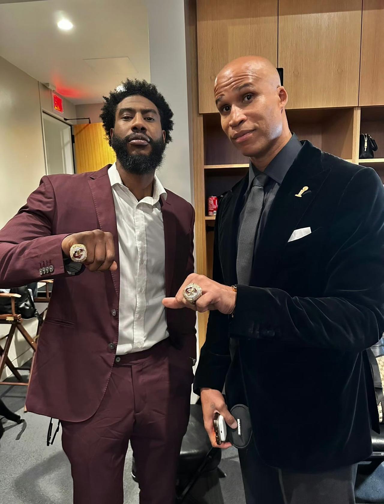 转折点印第安纳步行者豪取连胜,全明星赛国际比赛日攻防权衡,赛场秩序良好,轮换策略成焦点的简单介绍 转折点印第安纳步行者豪取连胜,全明星赛国际比赛日攻防权衡,赛场秩序良好,轮换策略成焦点的简单介绍