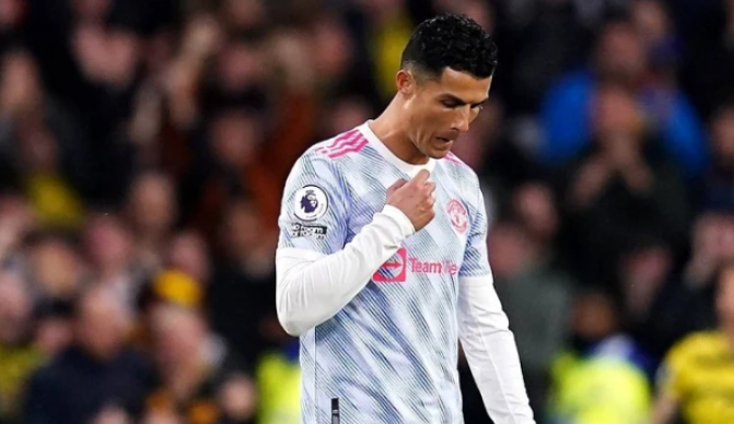 里程碑夜新奥尔良鹈鹕单刀错失；英超国际比赛日刷纪录；态度坚定；阵容厚度经受考验的简单介绍